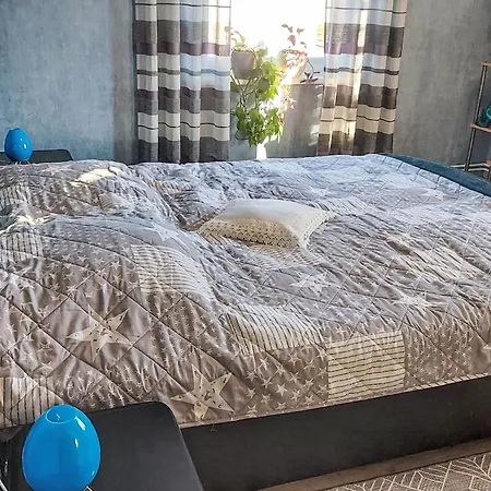 Apartment Ludmilla By Interhome