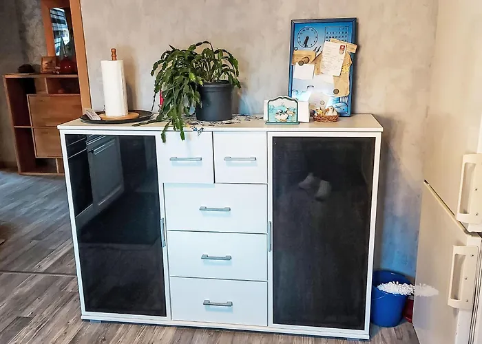 Ludmilla By Interhome Lägenhet Stadtoldendorf