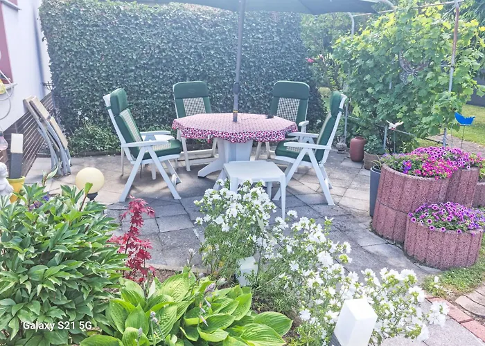 Ludmilla By Interhome Lägenhet Stadtoldendorf